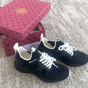 NIB Tory Burch sock runner Tennis shoes!